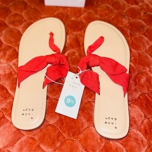 NIB a new day Hannah Sandals 9.5